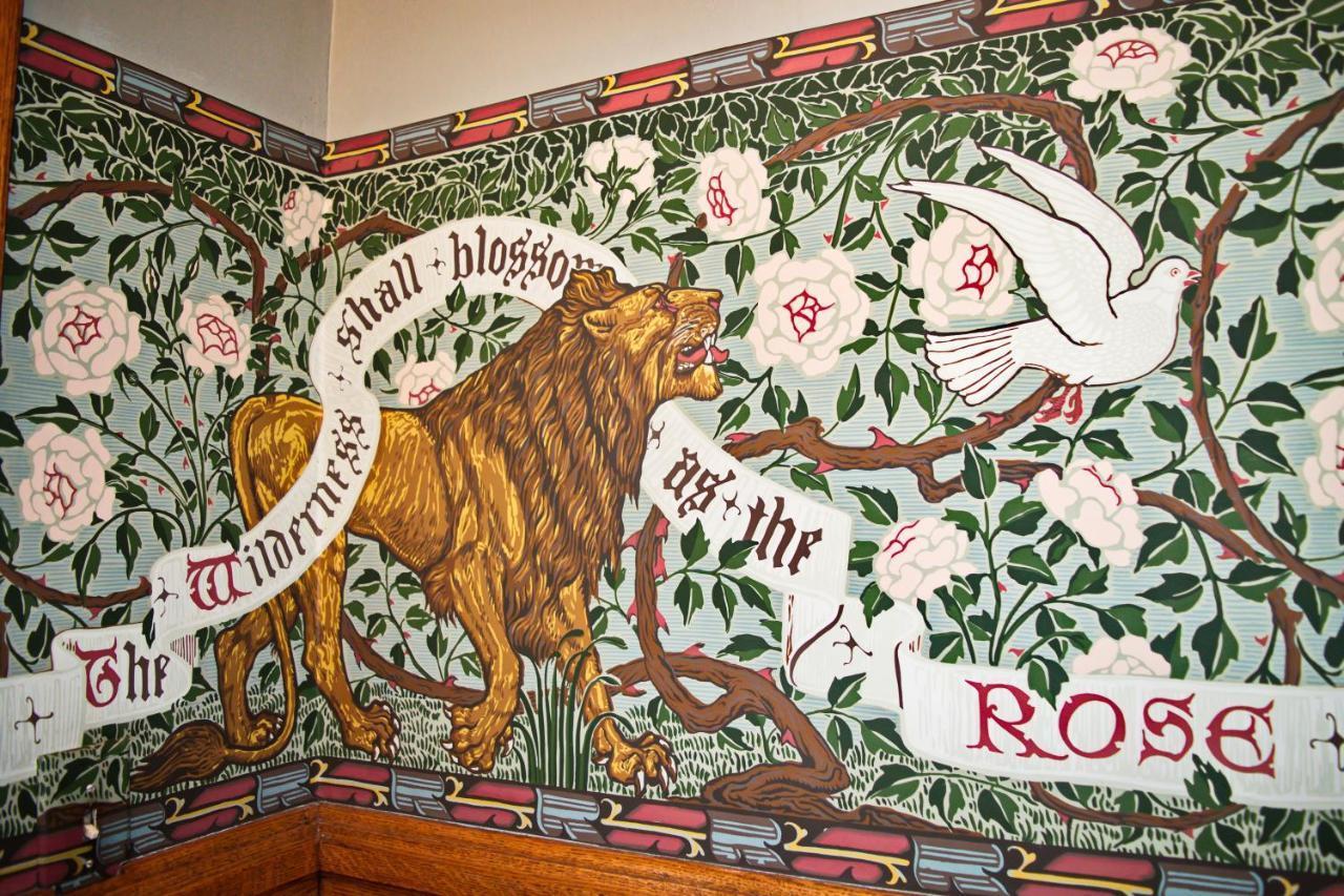 The Lion And The Rose Bed And Breakfast Ашвил Екстериор снимка